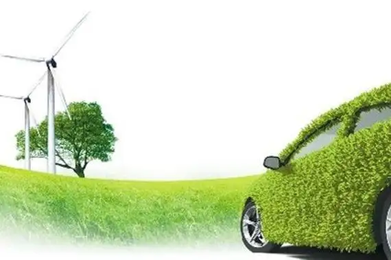 新能源汽车产业 迈出坚实步伐